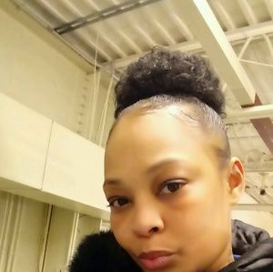 Meet your Posher, Lashanda